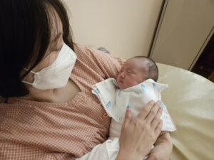 Read more about the article 안양 디어맘 산후조리원 내돈내산 생활기 (가격, 시설, 장점, 단점)